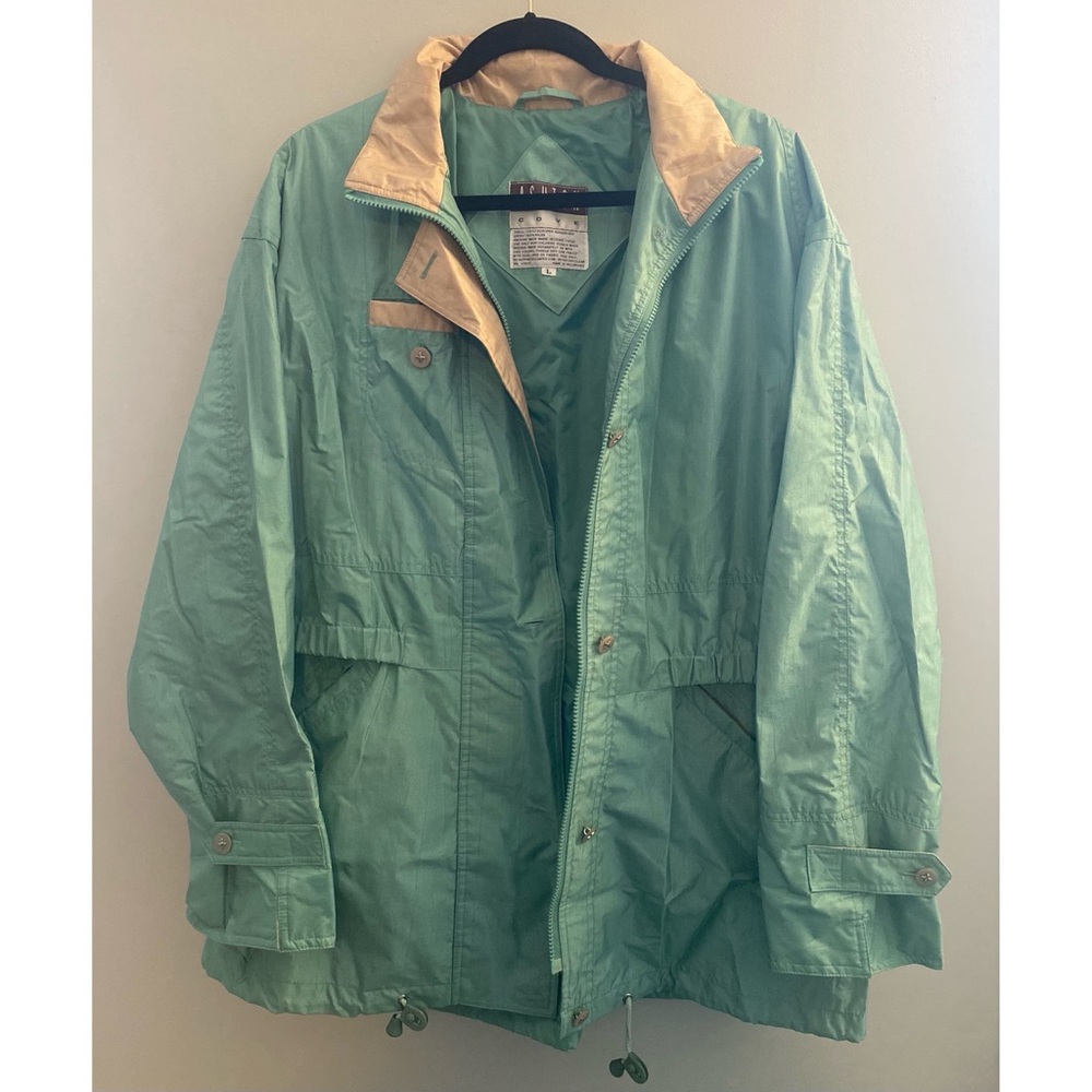 Seafoam green Ashton Cove 90’s Windbreaker Jacket